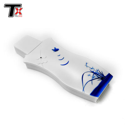 U Disk สัญญาณ GPS Jammer Radius 3-5 เมตร Bulit-In เสาอากาศรอบทิศทางสำหรับการพกพา